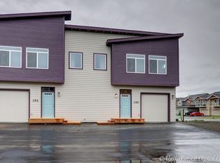 190 Willow View Cir #190, Anchorage, AK 99504