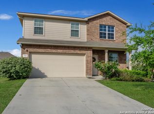 724 Hightrail Rd, Schertz, TX 78108
