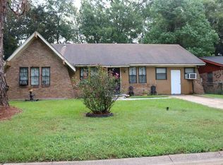 6726 George Washington Dr, Jackson, MS 39213