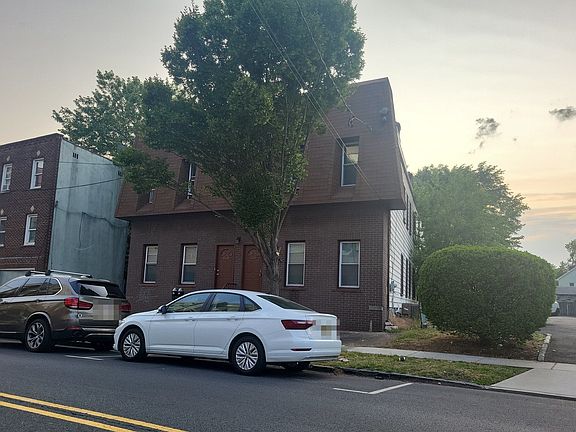 2nd image of 210-3 W Elizabeth Ave