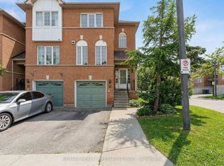 57 Brickyard Way #51, Brampton, ON L6V4M3