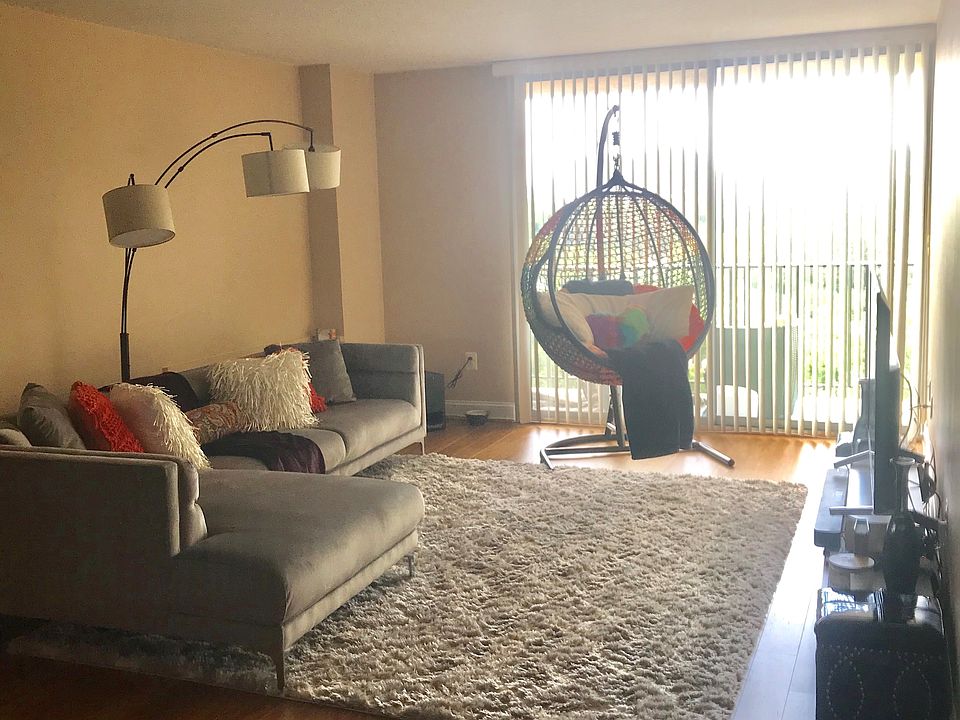 Living room setup option 2