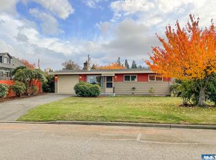 110 W Dolan Ave, Port Angeles, WA