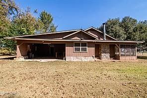 1st image of 586 Jacks Rd