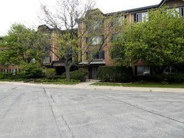 1107 S Old Wilke Rd APT 103, Arlington Heights, IL 60005