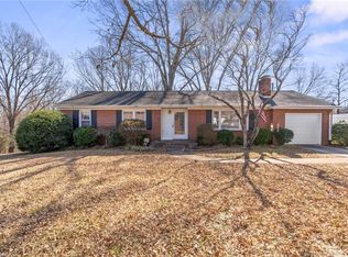 614 Hillhaven Dr, Winston Salem, NC 27107