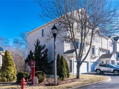 82 Fountain Dr, Westerly, RI, 02891