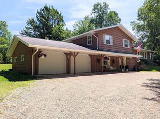 6562 Redwood Rd, Virginia, MN 55792