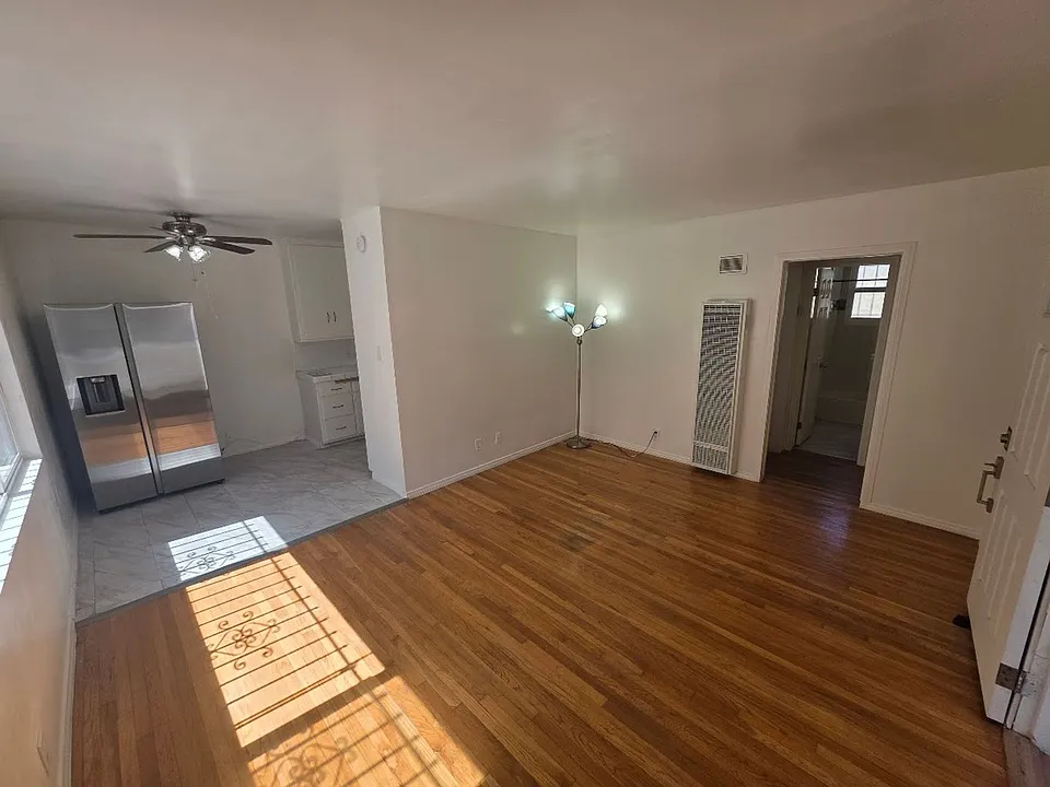 815 Pacific Ave #11