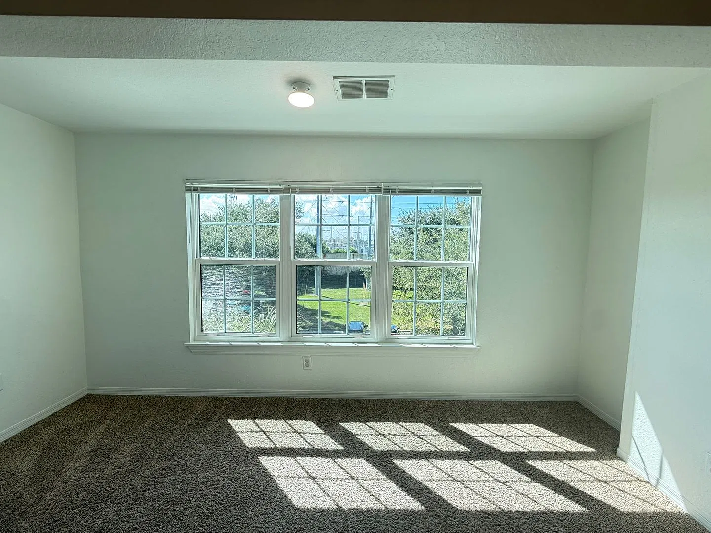 Awesome apartment at Cypress fairway! — Photo 4