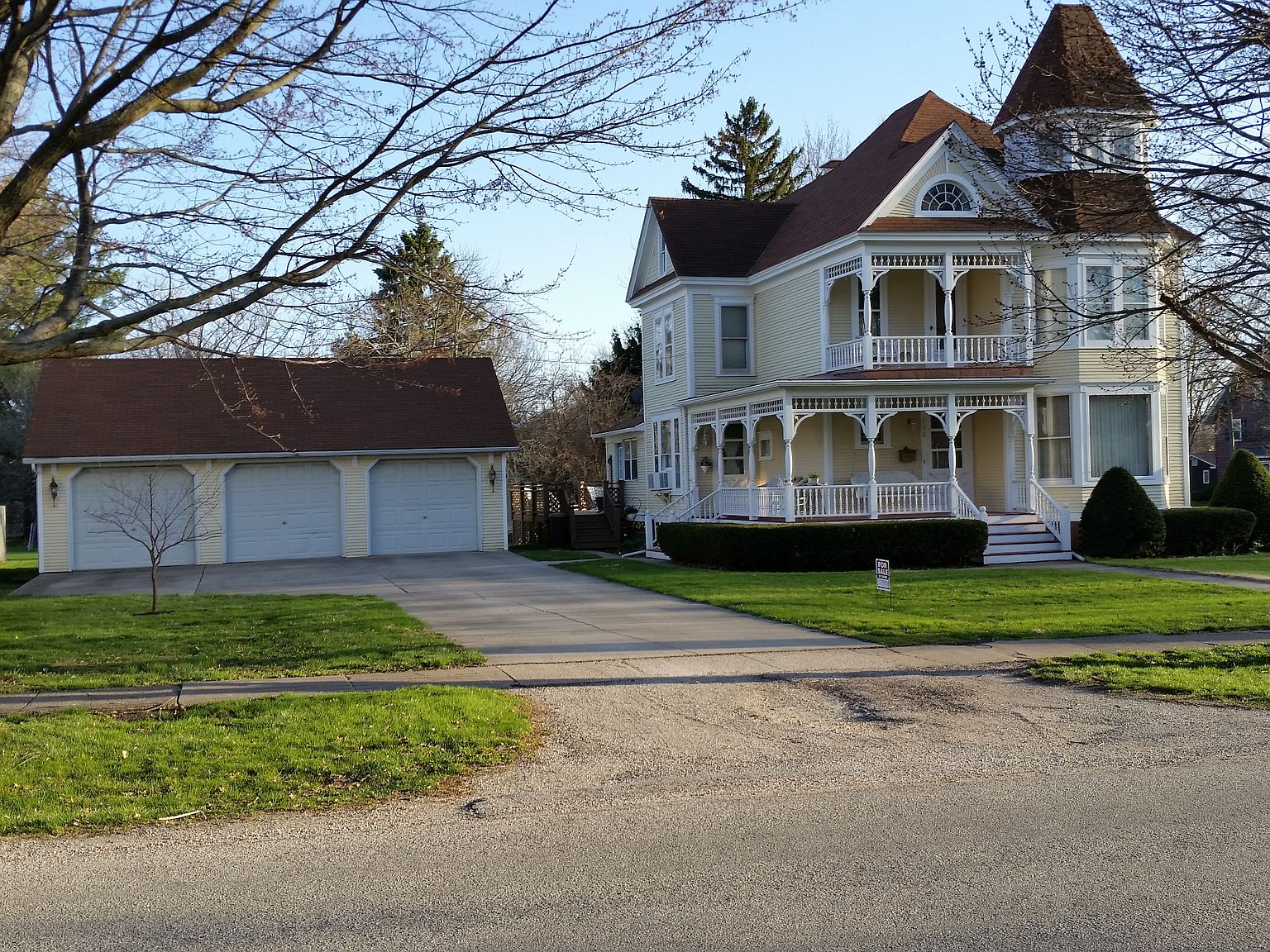 102 E South St, Cambridge, IL 61238 Zillow