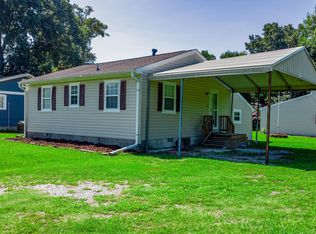 1332 Snug Harbor Rd, Hertford, NC 27944