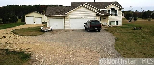 2nd image of 2046B County Road C