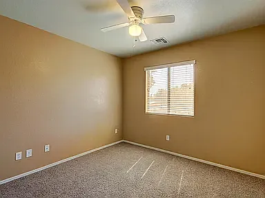 3 bed, 2.5 bath, 1661 sqft, $2,195 — Photo 2