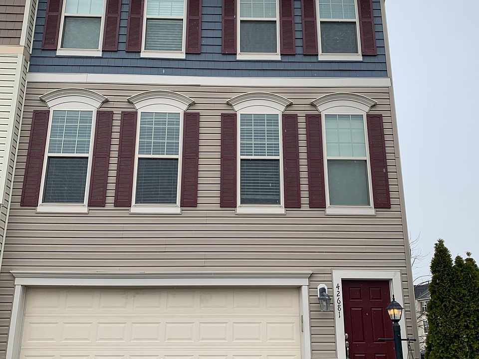 1st image of 42681 Galbraith Sq