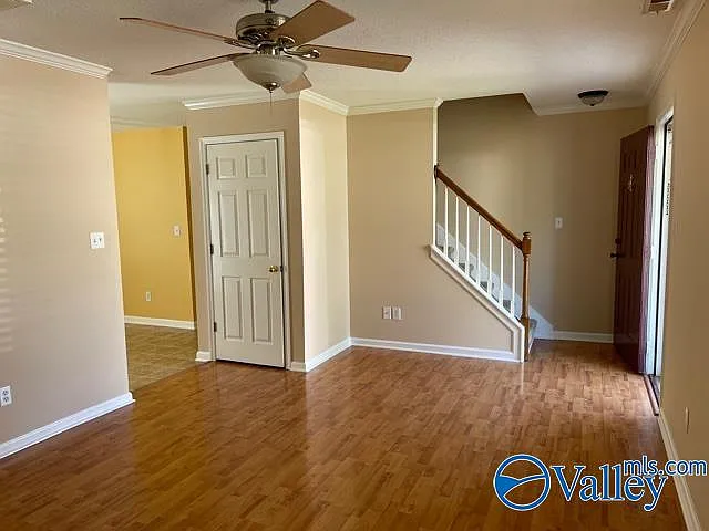 278 Postwood Ct — Photo 2