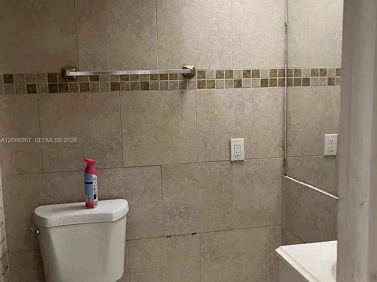 7721 SW 10th Ct #D — Photo 3