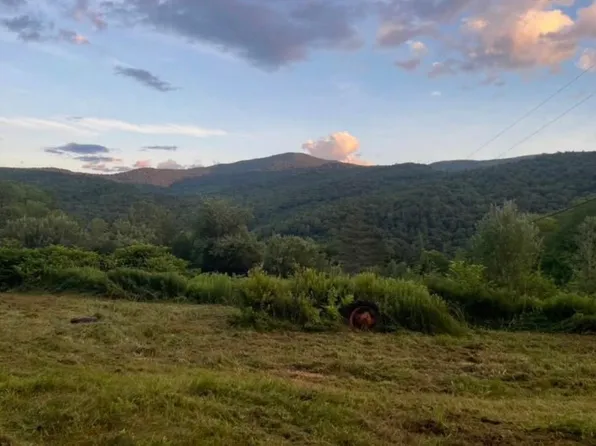 300 Fassett Hill, Hancock, VT 05748