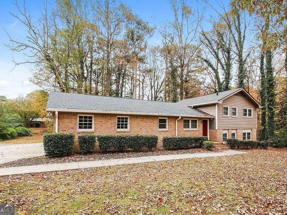 1st image of 2764 Twin Springs Dr