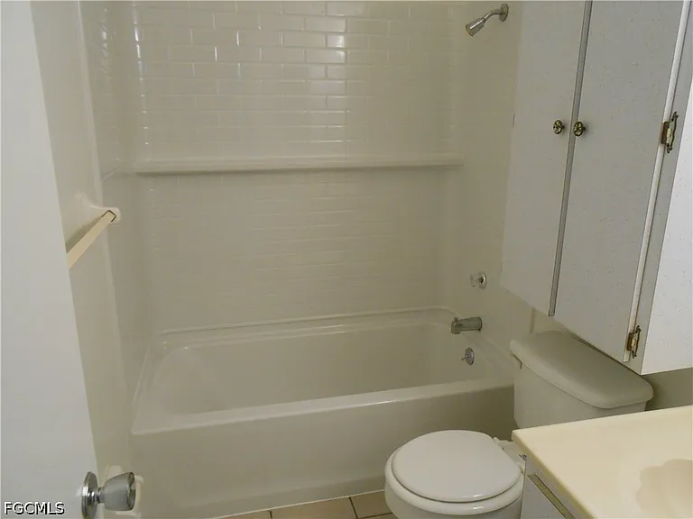 404 Joel Blvd — Photo 21