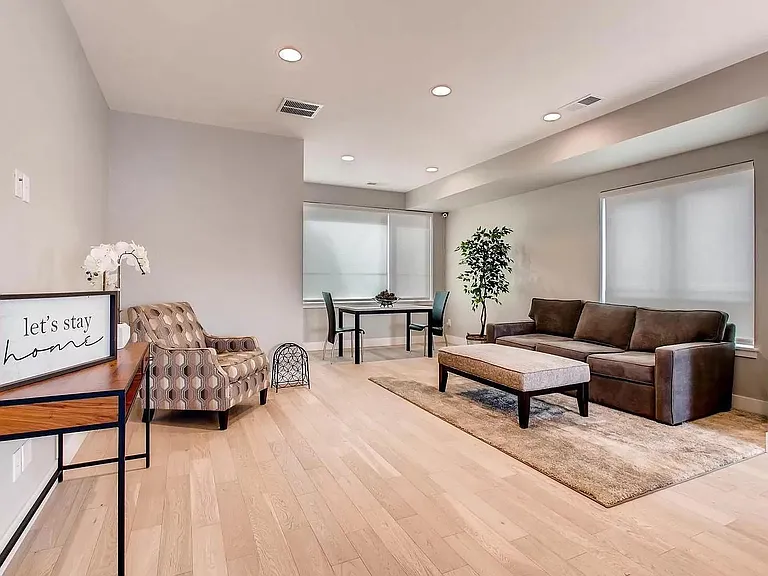 3268 W Conejos Pl — Photo 3