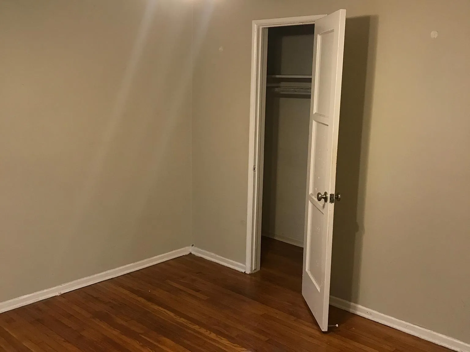 3857 Prospect Ave — Photo 4