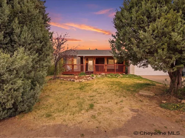 2524 Plain View Rd, Cheyenne, WY 82009