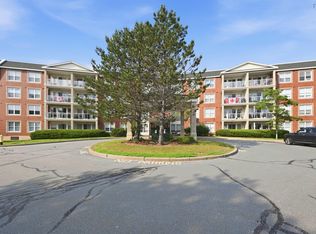 621 Portland Hills Dr #107, Dartmouth, NS B2W6N4