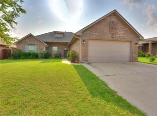 3813 Montclair Dr, Edmond, OK 73013