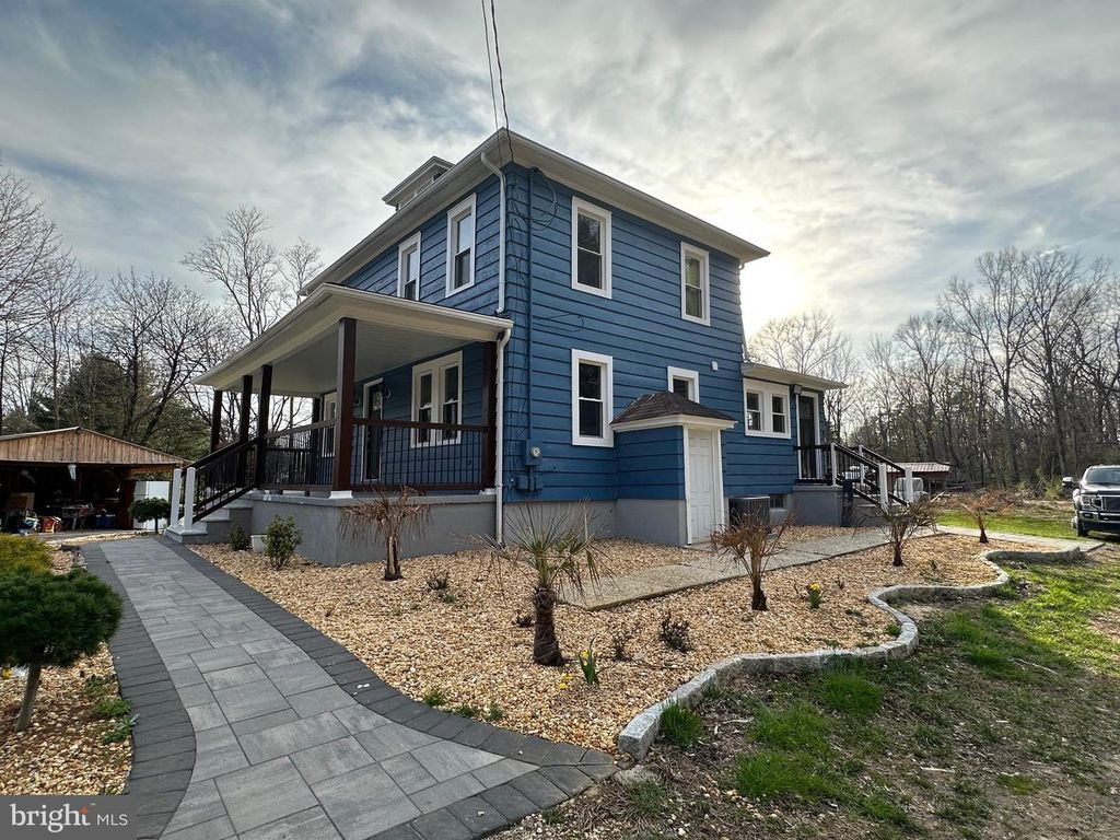 548 N Lincoln Ave, Vineland, NJ - View 2