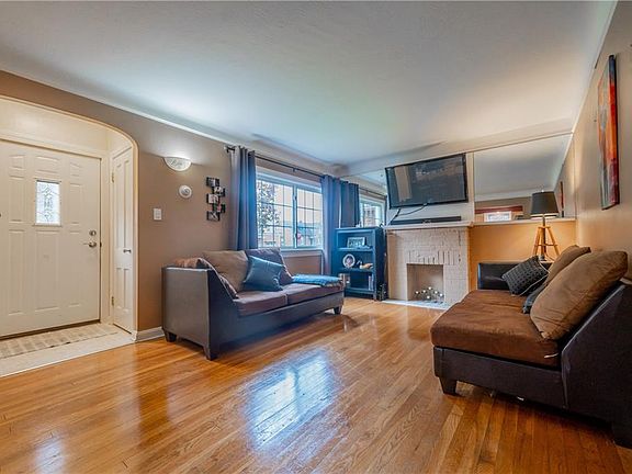 5th image of 14600 Orchard Park Ave