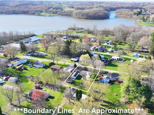 13129 Highland Rd, Fredericktown, OH 43019