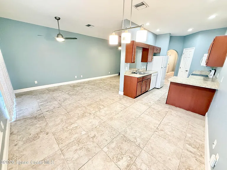 7968 Evelyn Ct — Photo 4