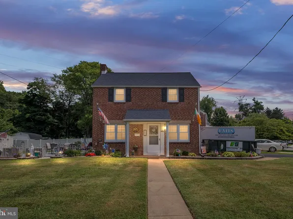 121 Stahl Ave, New Castle, DE 19720