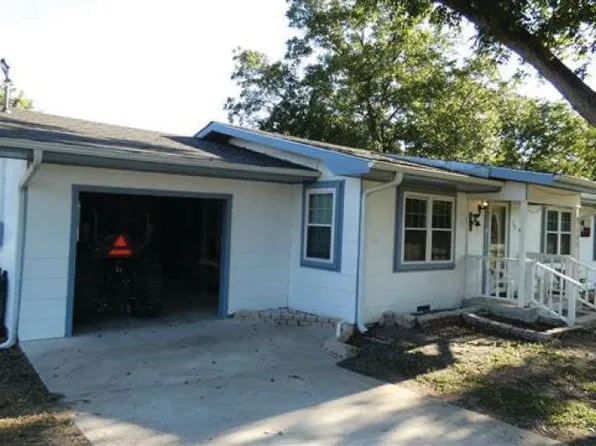 142 W Allen St, Bartlett, TX 76511