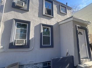 27 York Ave, Staten Island, NY 10301