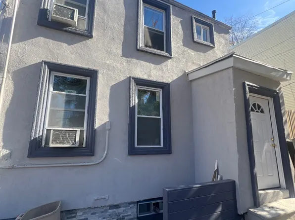 27 York Ave, Staten Island, NY 10301