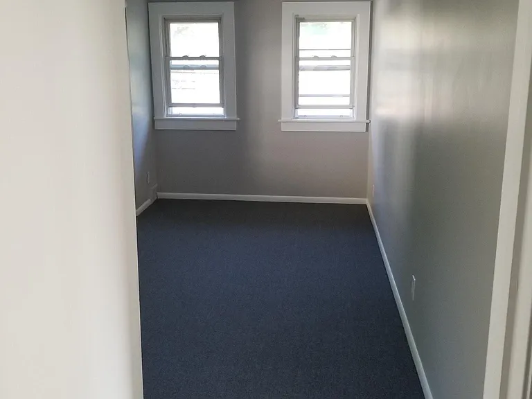 1127 Lake St — Photo 11