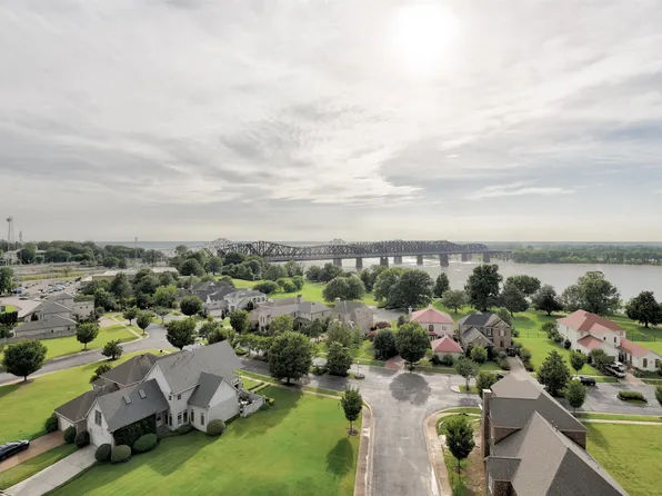 717 Riverside Dr #904, Memphis, TN 38103