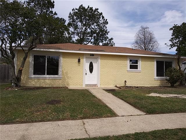 1st image of 383 Highland Dr
