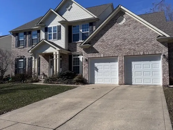 2900 Braeburn, Columbus, IN 47201