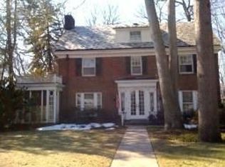 134 Forest Ave, Glen Ridge, NJ 07028