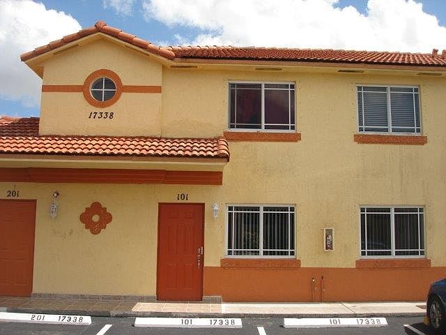 1st image of 17338 NW 74th Ave APT 101