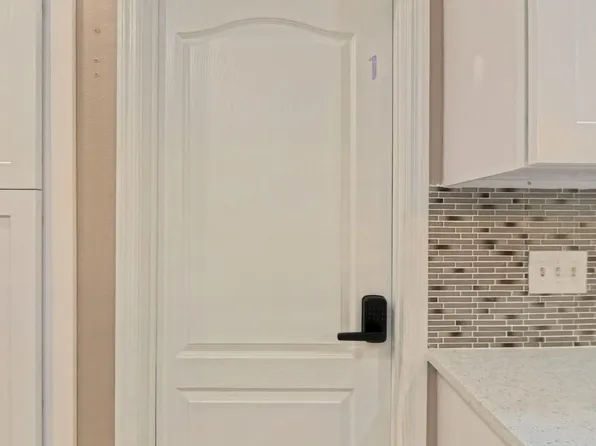 (undisclosed Address), Deltona, FL 32738