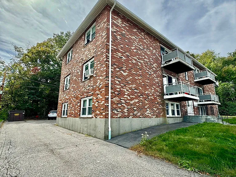 39 Wigwam Ave #2 — Photo 10