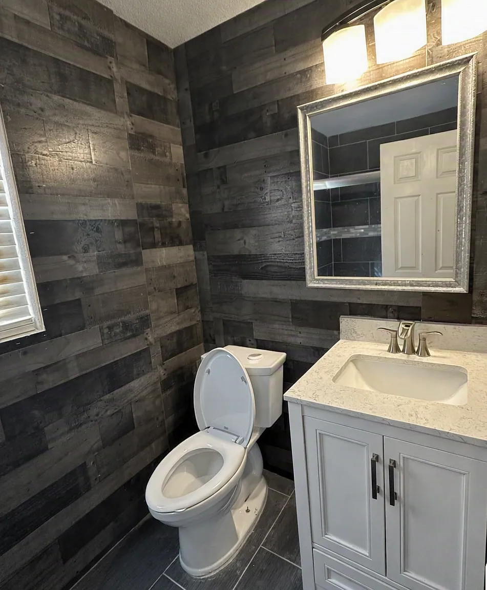 3 bed, 1.5 bath, 1301 sqft, $2,000 — Photo 3