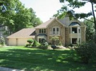 1363 Kings Carriage Rd, Grand Blanc, MI 48439