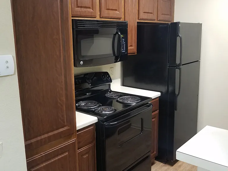 Chappell Hill Apartments — Photo 29