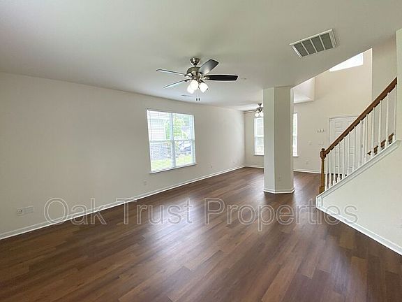 5th image of 3037 Nantuckett Ave