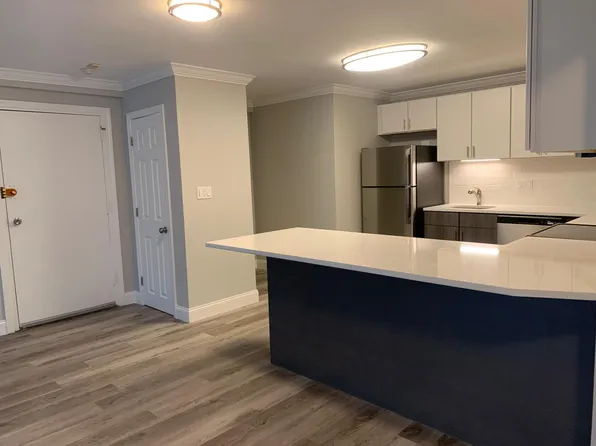 519 Washington St, Brookline, MA